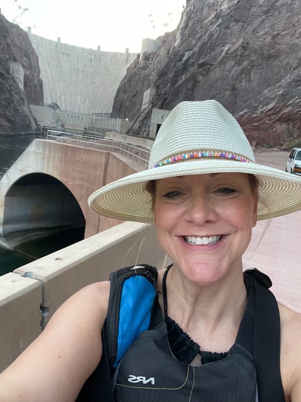 Michele Osborn hiking the Hoover Dam: Las Vegas 
