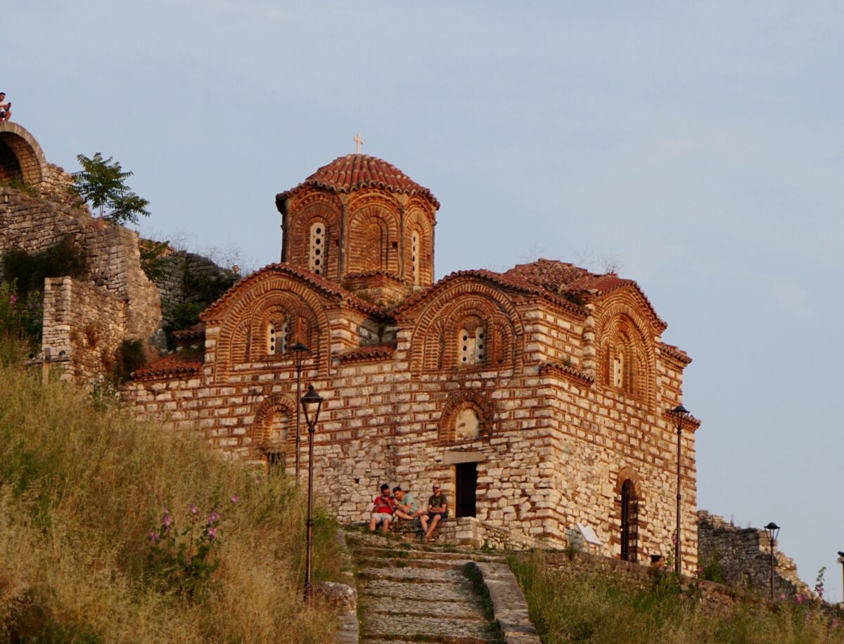 Berat Castle in Albania: Photo: Shout out to Vladan Raznatovic Unslpash