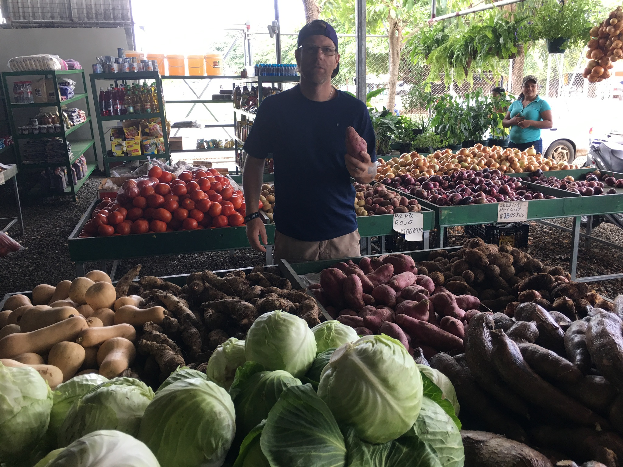 Huacas Costa Rica outdoor market, Travel author Steve Page: Photo by Nikki Page