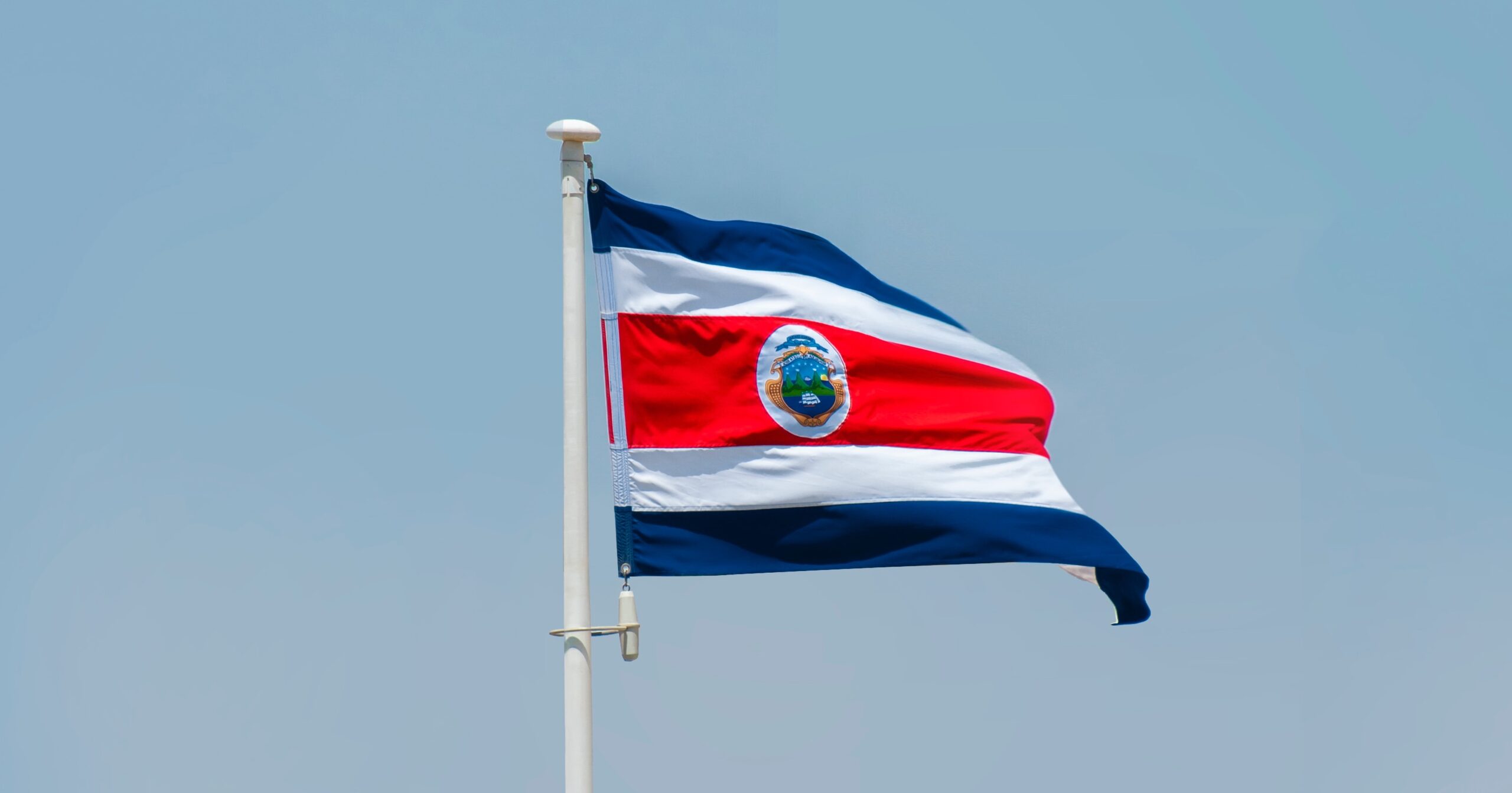 Photo Costa RIca Flag- by aboodi vesakaran on Unsplash